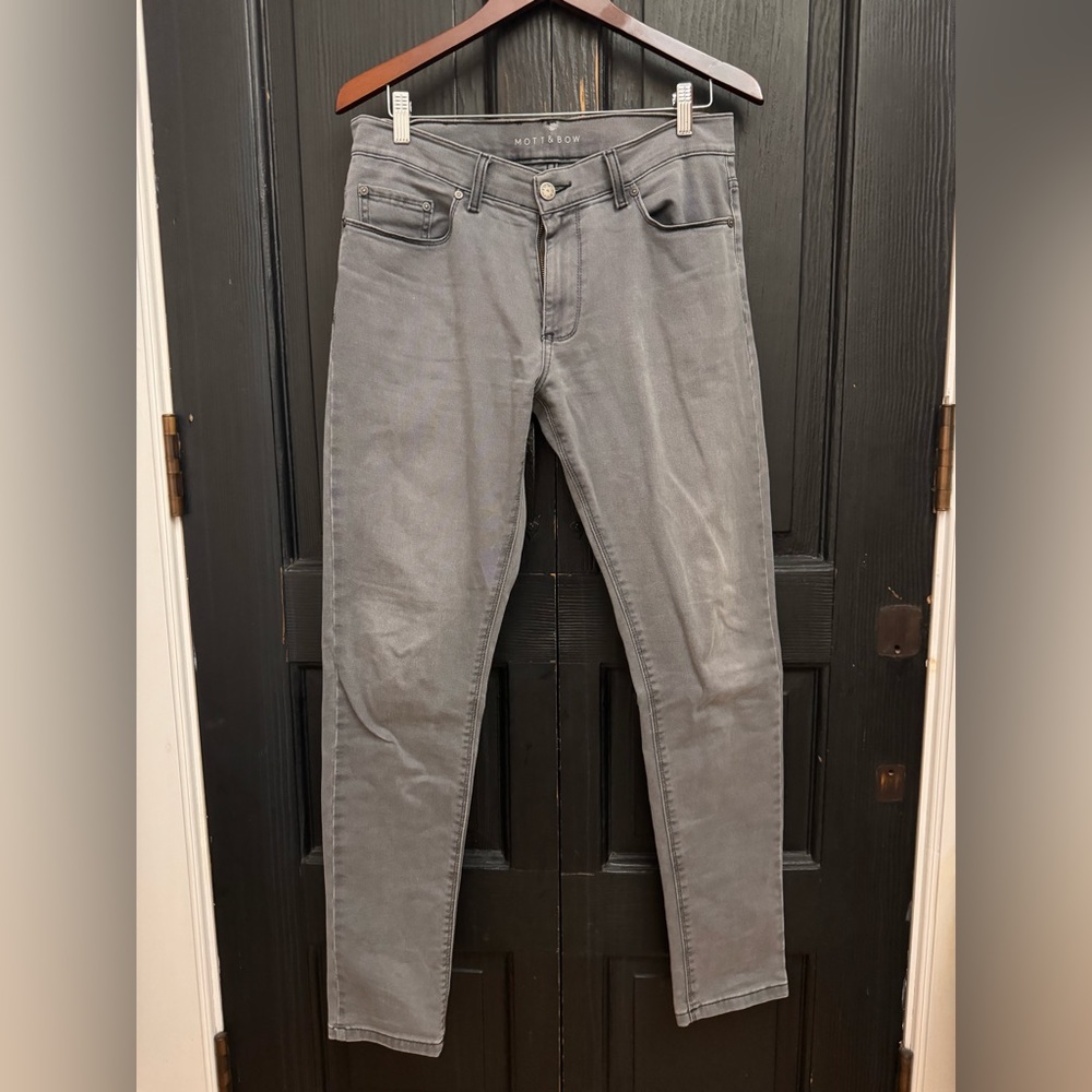 Mott & Bow skinny jeans